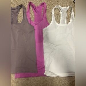 Bundle of lululemon tank tops size 8